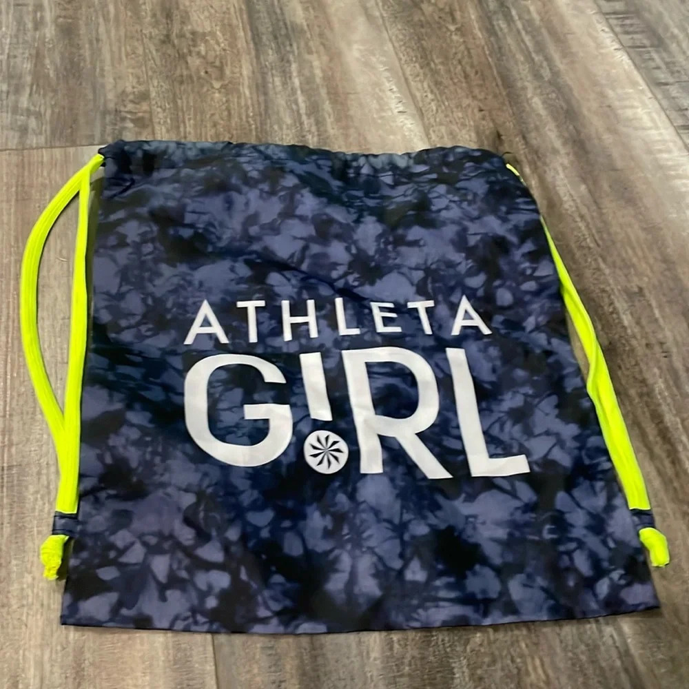 Athleta Girl Tie Dye Drawstring Bag Backpack Gym Bag Lightweight Blue/Neon